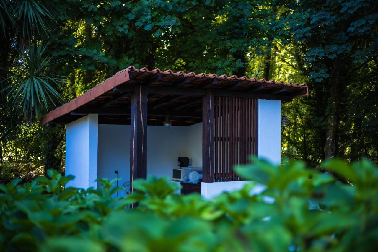 Quinta Da Chouza Agroturismo E Enoturismo Celorico De Basto Exterior photo
